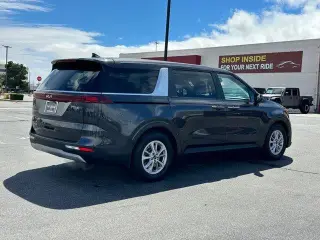 Kia Carnival 2022 LX 4dr Mini-Van