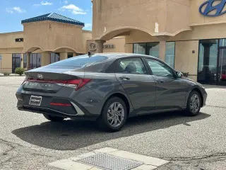 Hyundai ELANTRA 2024 SEL 4dr Sedan