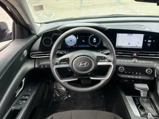 Hyundai ELANTRA 2024 SEL 4dr Sedan
