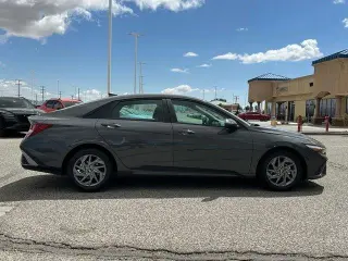 Hyundai ELANTRA 2024 SEL 4dr Sedan