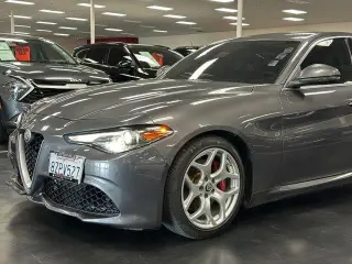 Alfa Romeo Giulia 2018 Ti 4dr Sedan