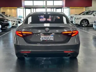 Alfa Romeo Giulia 2018 Ti 4dr Sedan