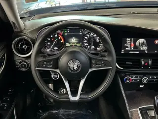 Alfa Romeo Giulia 2018 Ti 4dr Sedan