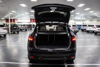 Jaguar F-PACE 2018 AWD 35t Prestige 4dr SUV