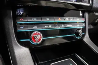 Jaguar F-PACE 2018 AWD 35t Prestige 4dr SUV