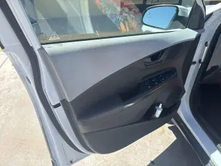 Hyundai KONA 2019 AWD SEL 4dr Crossover
