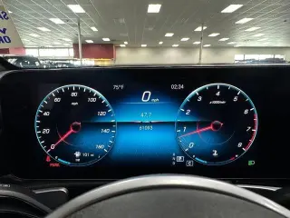 Mercedes-Benz GLB 2022 GLB 250 4dr SUV