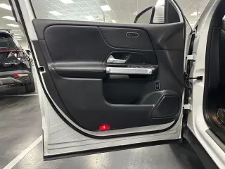 Mercedes-Benz GLB 2022 GLB 250 4dr SUV