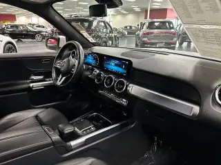 Mercedes-Benz GLB 2022 GLB 250 4dr SUV