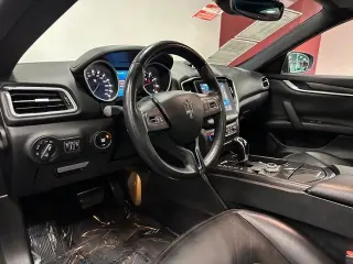 Maserati Ghibli 2017 4dr Sedan