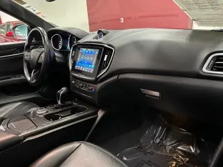 Maserati Ghibli 2017 4dr Sedan