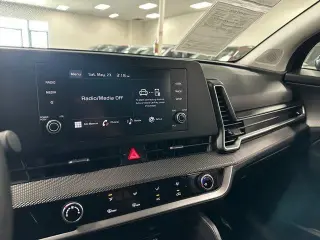 Kia Sportage 2023 LX 4dr SUV