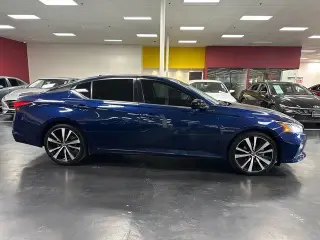 Nissan Altima 2022 2.5 SR 4dr Sedan