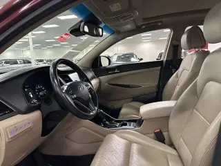 Hyundai TUCSON 2016 Sport 4dr SUV w/Beige Seats