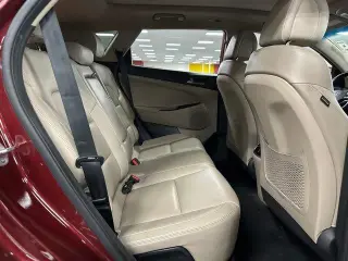 Hyundai TUCSON 2016 Sport 4dr SUV w/Beige Seats