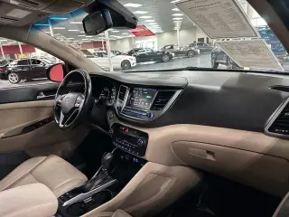 Hyundai TUCSON 2016 Sport 4dr SUV w/Beige Seats