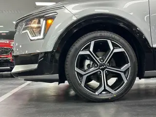 Kia Niro 2023 EX 4dr Crossover