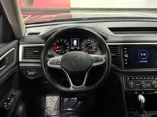 Volkswagen Atlas 2021 V6 SE 4dr SUV w/Technology (midyear release)