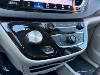 Chrysler Pacifica 2022 Touring L 4dr Mini-Van