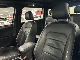 Volkswagen Tiguan 2022 AWD SEL R-Line 4Motion 4dr SUV