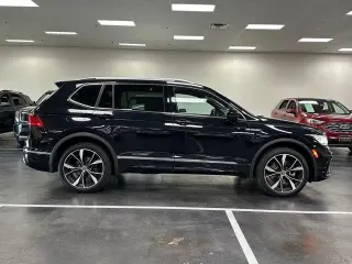 Volkswagen Tiguan 2022 AWD SEL R-Line 4Motion 4dr SUV