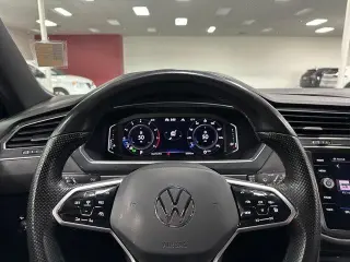 Volkswagen Tiguan 2022 AWD SEL R-Line 4Motion 4dr SUV