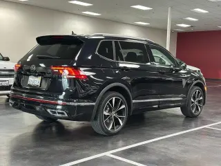 Volkswagen Tiguan 2022 AWD SEL R-Line 4Motion 4dr SUV