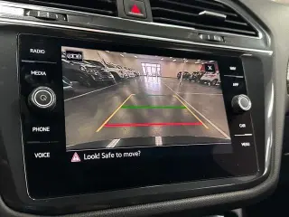 Volkswagen Tiguan 2022 AWD SEL R-Line 4Motion 4dr SUV