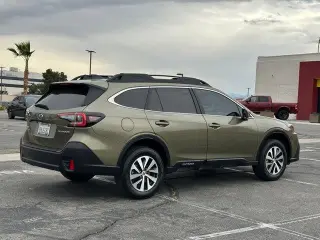Subaru Outback 2020 AWD Premium 4dr Crossover