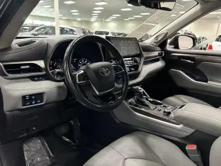 Toyota Highlander 2021 AWD Limited 4dr SUV