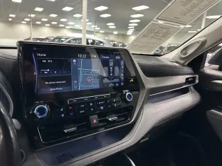 Toyota Highlander 2021 AWD Limited 4dr SUV