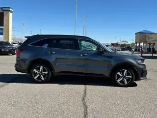 Kia Sorento 2021 S 4dr SUV