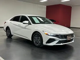 Hyundai ELANTRA 2024 SEL 4dr Sedan