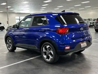 Hyundai VENUE 2022 SEL 4dr Crossover