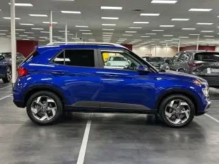 Hyundai VENUE 2022 SEL 4dr Crossover