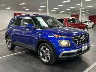 Hyundai VENUE 2022 SEL 4dr Crossover