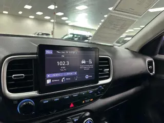 Hyundai VENUE 2022 SEL 4dr Crossover