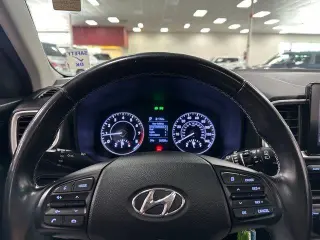 Hyundai VENUE 2022 SEL 4dr Crossover