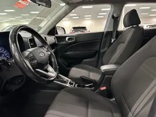 Hyundai VENUE 2022 SEL 4dr Crossover