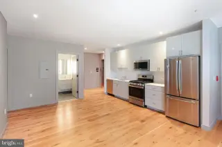 Propiedad en alquiler con 5 habitaciones y 2 baños en Washington