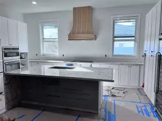 Kitchen tops fabrication & ins
