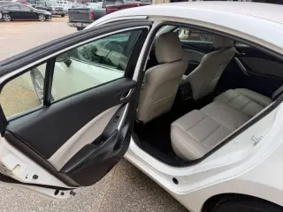2014 Mazda MAZDA6 i Touring