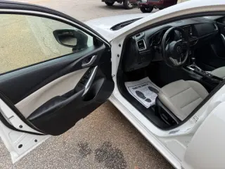 2014 Mazda MAZDA6 i Touring