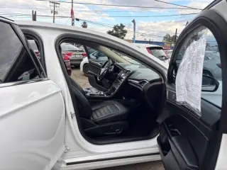 2018 Ford Fusion Hybrid SE