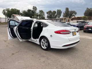 2018 Ford Fusion Hybrid SE