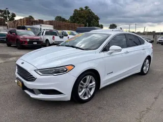2018 Ford Fusion Hybrid SE