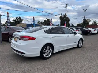 2018 Ford Fusion Hybrid SE