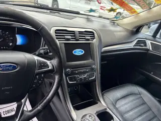 2018 Ford Fusion Hybrid SE