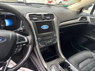 2018 Ford Fusion Hybrid SE