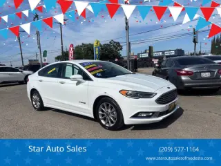 2017 Ford Fusion Hybrid SE